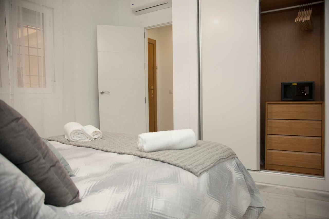 Malaga Pena Historical Centre Apartment ภายนอก รูปภาพ